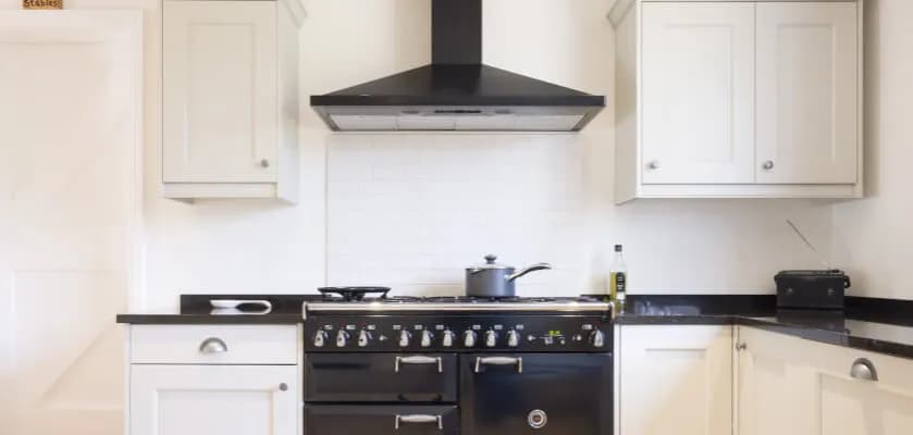 Najlepsze firmy okapów kuchennych - porównanie marek i producentów