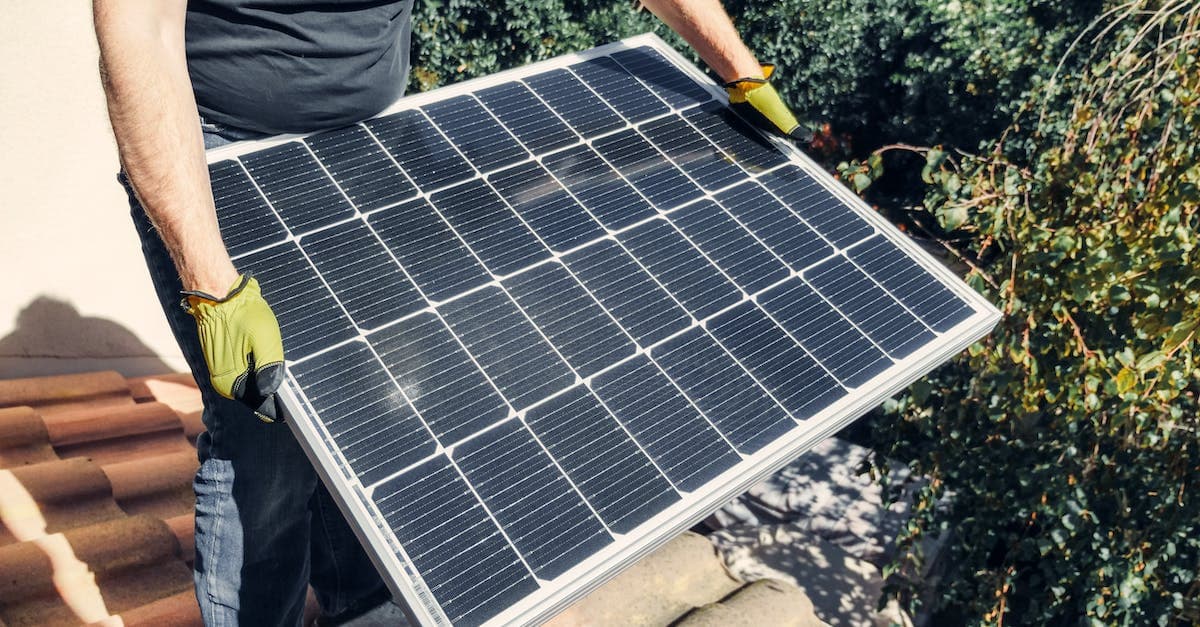 Ile kosztuje panele fotowoltaiczne i cała instalacja? Sprawdź aktualne ceny instalacji PV
