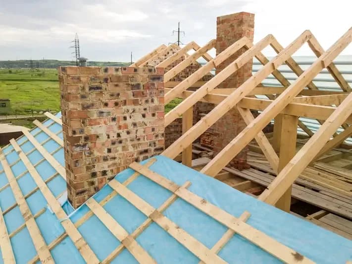 Jak wypoziomować łaty na dachu - uniknij najczęstszych błędów