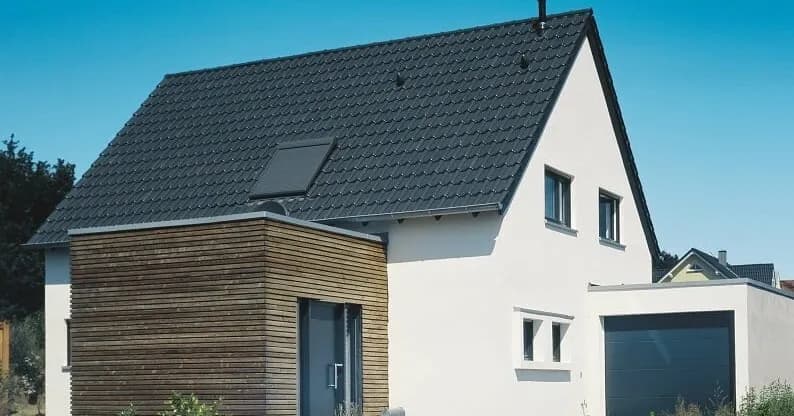 Jaką dachówkę wybrać na dach dwuspadowy: poradnik majstra budowlanego